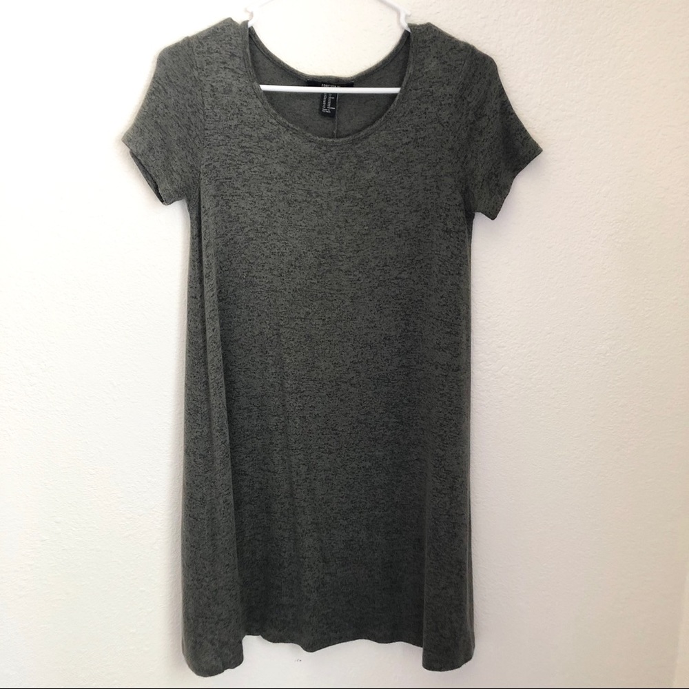 Women’s Green Forever 21 T-shirt dress small